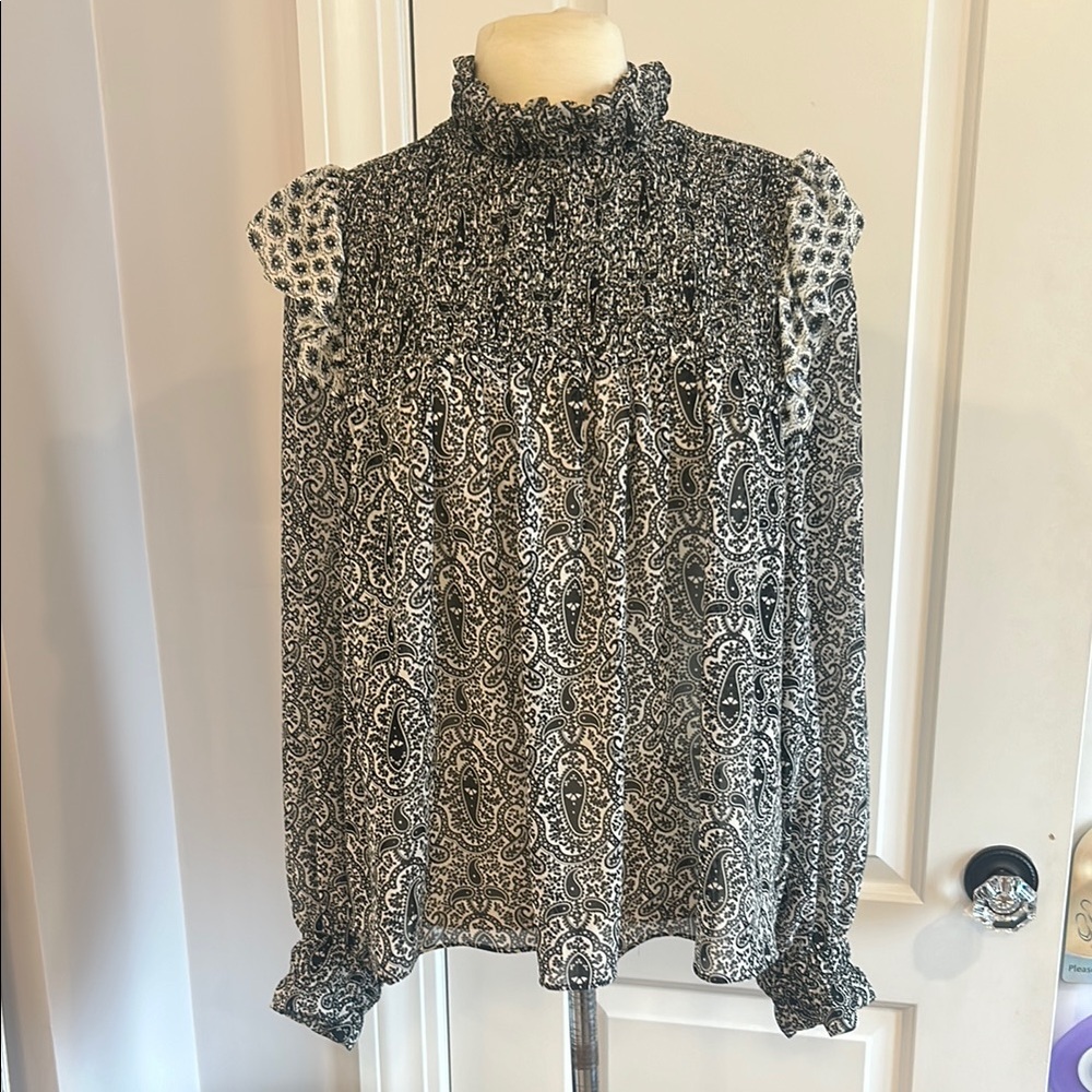 New! Zara Elegant Black and White Paisley Blouse